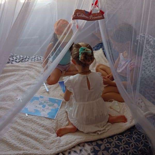découvrez un escape game immersif à tulle ! enigmes captivantes, décors réalistes et aventures en équipe pour tous les âges. réservez votre session et relevez le défi dès aujourd'hui.