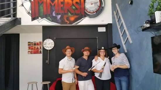 découvrez le meilleur escape game à aubagne ! plongez dans des aventures palpitantes, résolvez des énigmes en équipe et vivez une expérience inoubliable, idéale pour familles, amis ou team building.