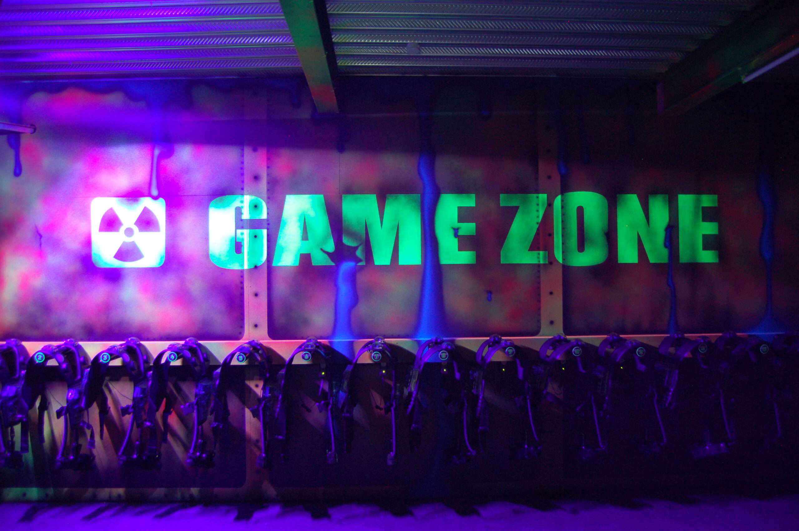 vivez une aventure unique avec notre escape game à bergerac ! enigmes captivantes, décors immersifs et défis adaptés à tous les âges. réservez votre session pour un moment inoubliable entre amis, en famille ou en équipe.