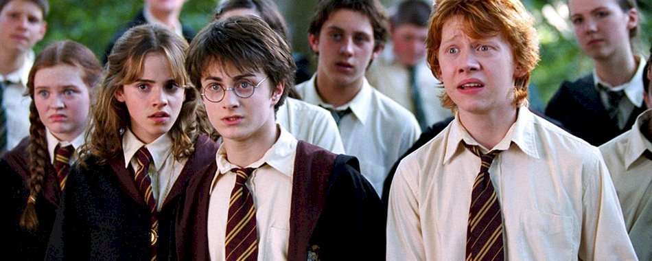 plongez dans l'univers magique d'harry potter à paris avec notre escape game immersif. résolvez des énigmes, relevez des défis et vivez une aventure inoubliable entre amis ou en famille. réservez votre expérience sorcière dès maintenant !