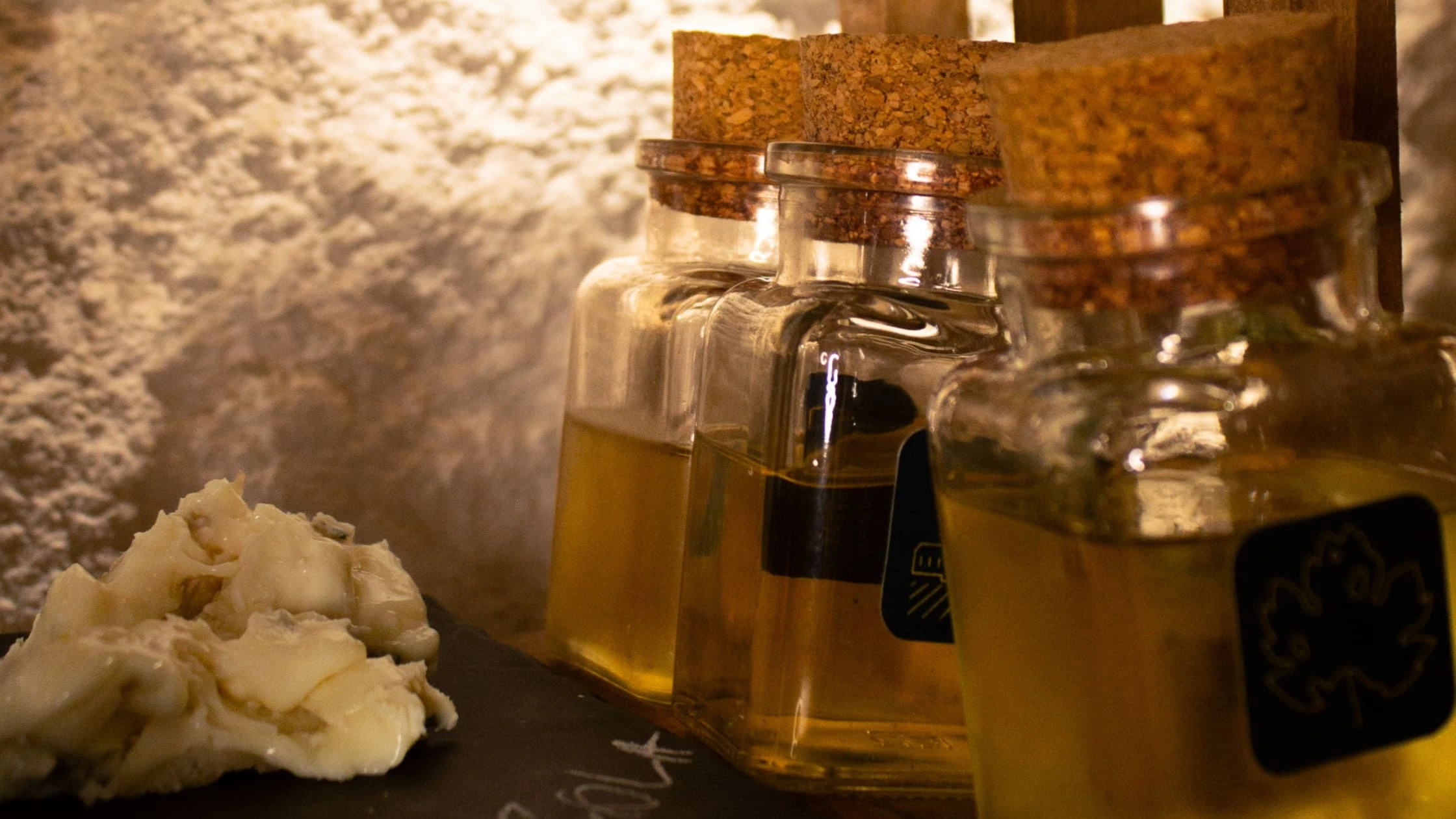 découvrez un escape game de noël unique à paris en 2025 ! plongez dans une aventure magique, résolvez des énigmes féeriques et partagez un moment inoubliable entre amis ou en famille au cœur de la capitale.