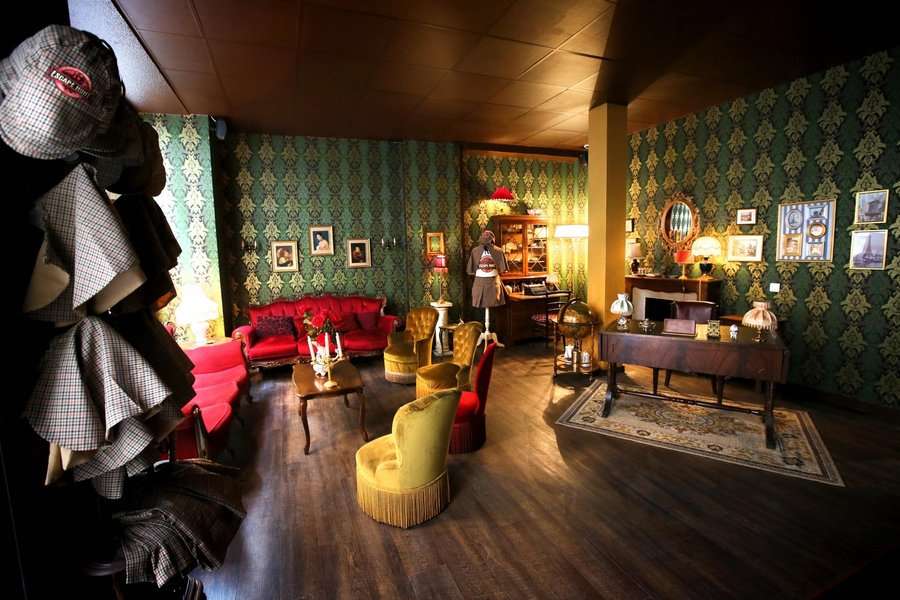 découvrez les meilleurs escape games à paris en 2025 : énigmes immersives, nouveaux décors, et expériences uniques pour tous les âges. réservez votre aventure dès maintenant et vivez un moment inoubliable !