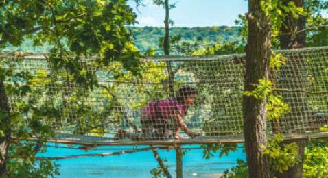 découvrez l’escape game à rueil-malmaison en 2025 : énigmes palpitantes, aventures immersives et défis à relever entre amis ou en famille. réservez votre expérience unique dès maintenant !