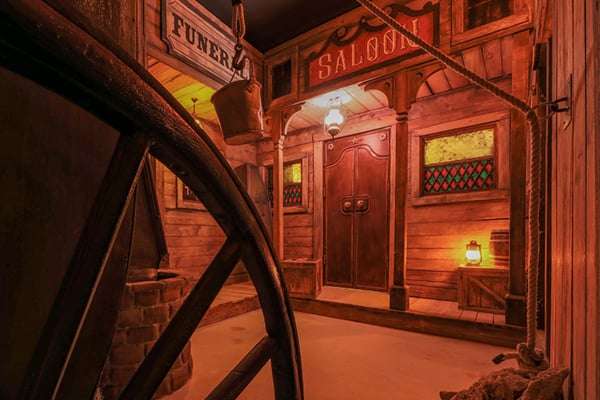 vivez une aventure inédite à paris en 2025 avec notre escape game star wars : défis immersifs, énigmes galactiques et décors spectaculaires pour tous les fans de la saga !